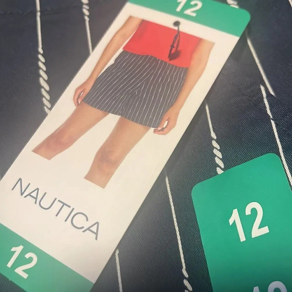 Nautica Ladies' Twill Short - Picture 5 of 5